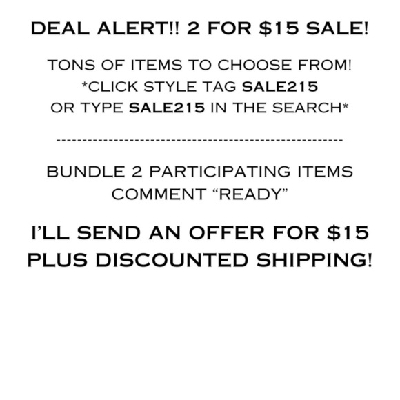 2/$15 Forever 21 Off-White Cropped Top NWT | Short Sleeve Zip Back Size Small - Picture 2 of 6